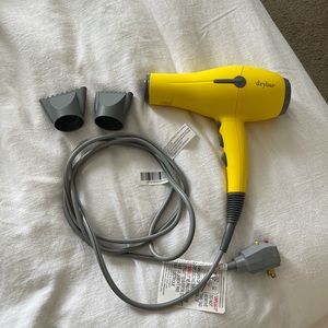 Drybar Buttercup Blow-Dryer